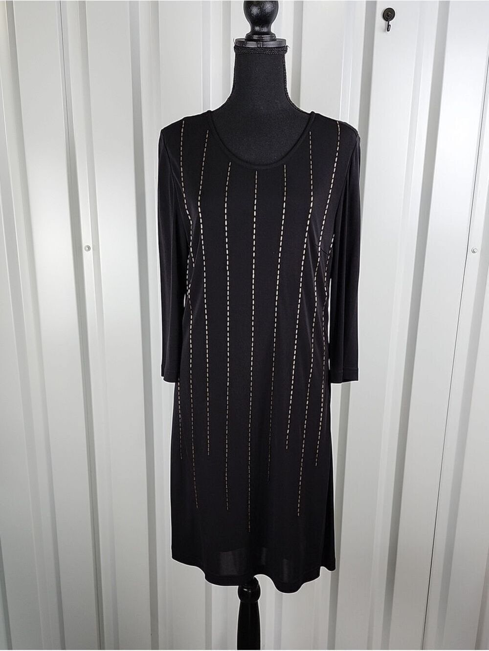 Garnet Hill Womens Black 3/4-Sleeve Shift Dress Beaded Accents Sz 8 Knee Length